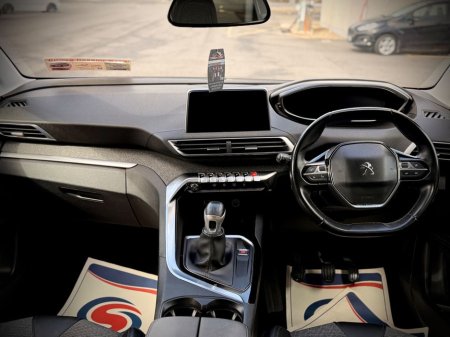 2019 Peugeot 3008 - thumbnail 13