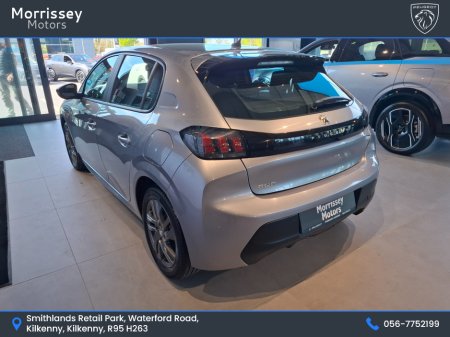 2022 Peugeot 208 - photo 6