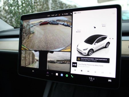 2022 Tesla Model 3 - thumbnail 10