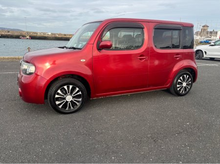2013 Nissan Cube - thumbnail 2