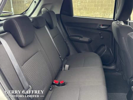 2023 Suzuki Swift - thumbnail 12