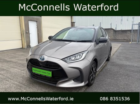 2020 Toyota Yaris - thumbnail 1