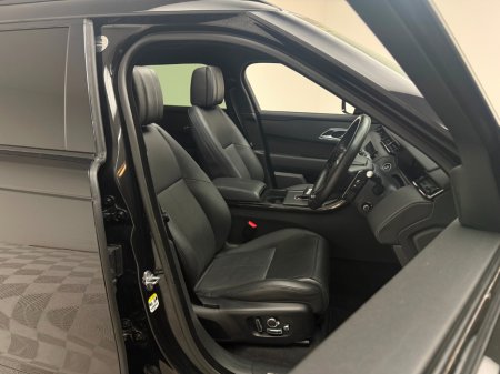 2024 Land Rover Range Rover Velar HSE P400E *PAN ROOF* €65,990 thumbnail