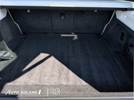 2023 Land Rover Range Rover - thumbnail 13