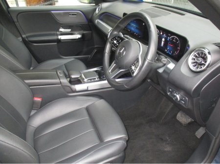 2023 Mercedes-Benz GLB - thumbnail 4