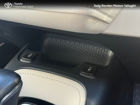 2022 Toyota Corolla - thumbnail 16