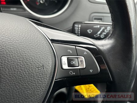 2016 Volkswagen Polo 1.2 , AUTO // LOW MILEAGE €11,950 thumbnail