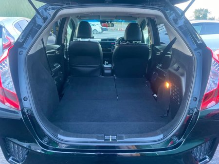 2016 Honda Fit  €9,199 thumbnail