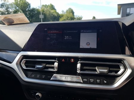 2021 BMW 3 Series - thumbnail 18