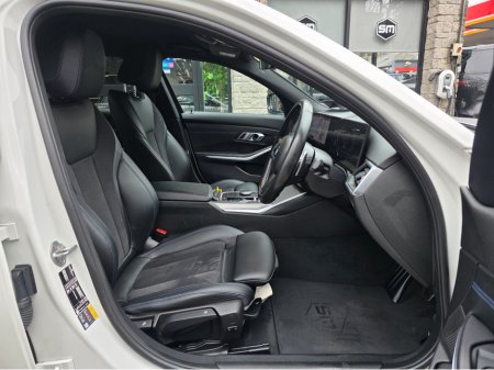 2022 BMW 3 Series 330E M SPORT AUTO. FSH. FINANCE ARRANGED. SIMI. AA APPROVED. thumbnail