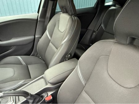 2019 Volvo V40 MOMENTUM - D4 2.0L DIESEL - AUTO - 12M WARRANTY - CAR: 1616 thumbnail