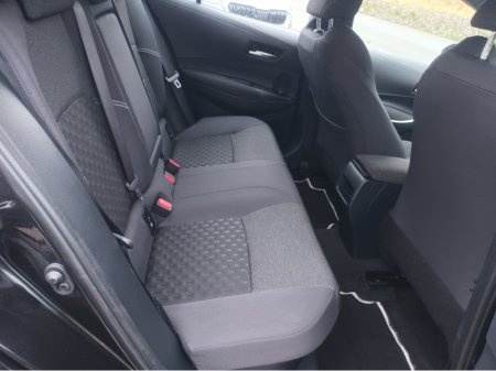 2024 Toyota Corolla HYBRID LUNA H/8 4DR AUTO €27,950 thumbnail