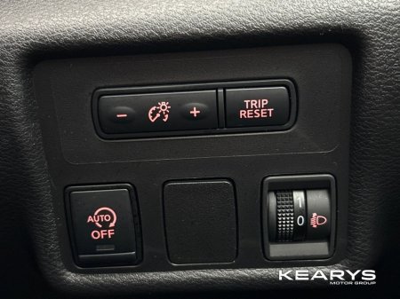 2023 Nissan Micra 1.0T SV €16,950 thumbnail