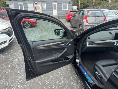 2017 BMW 5 Series - thumbnail 12