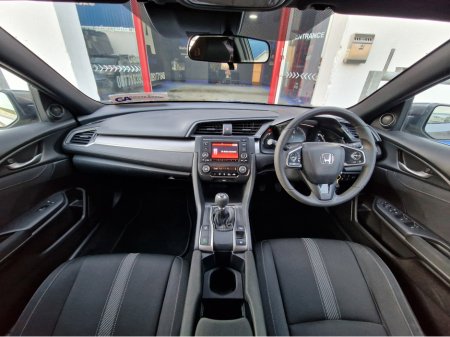 2019 Honda Civic SE VTEC-PETROL-LOW MILEAGE €15,950 thumbnail