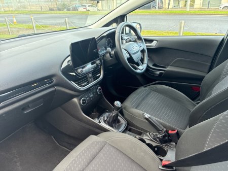 2019 Ford Fiesta TITANIUM 1.10 85PS 5SPEED 4DR €16,950 thumbnail