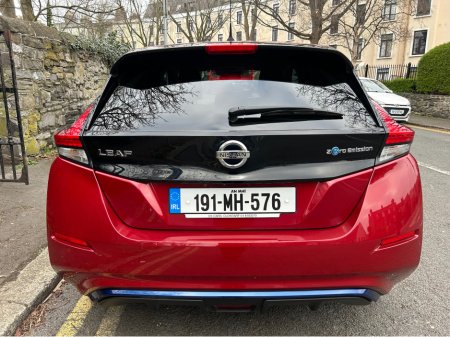 2019 Nissan Leaf - thumbnail 6