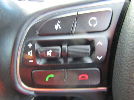 2018 Kia Niro Hybrid EXL 5DR Auto €15,950 thumbnail