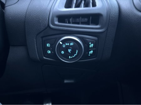 2018 Ford Focus 1.0 ST-LINE ECOBOOST 140 140PS 5DR T €14,950 thumbnail