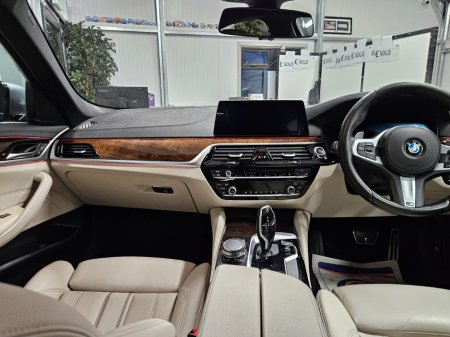 2019 BMW 5 Series 520d xDrive M Sport Auto €27,950 thumbnail