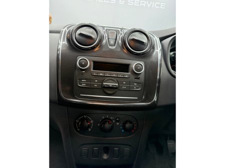 2020 Dacia Sandero - thumbnail 16