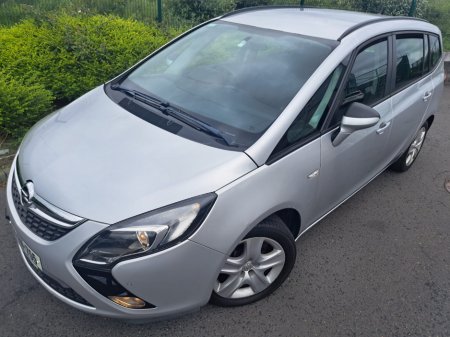 2016 Opel Zafira  €5,499
