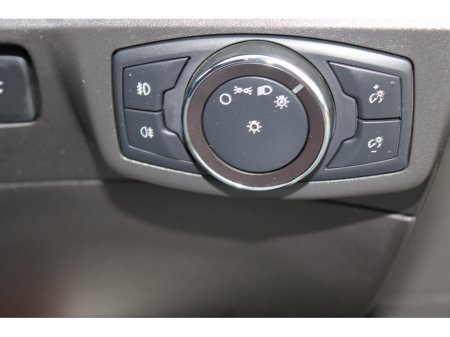 2019 Ford Mondeo - thumbnail 27