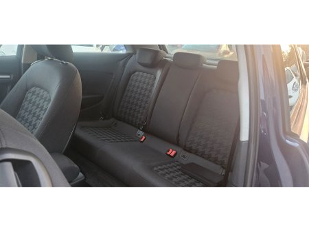 2015 Audi A3 1.6 TDI SE TECHNIK NAV €8,250 thumbnail