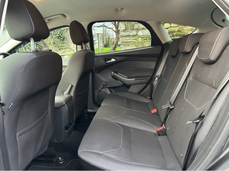 2018 Ford Focus 1.5 TDCI ZETEC SERVICE HISTORY TAX OCTOBER 2026 €12,995 thumbnail