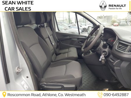 2023 Renault Trafic LL30 BLUE DCI 150 BUSIN BUSINESS PAN €23,300 thumbnail