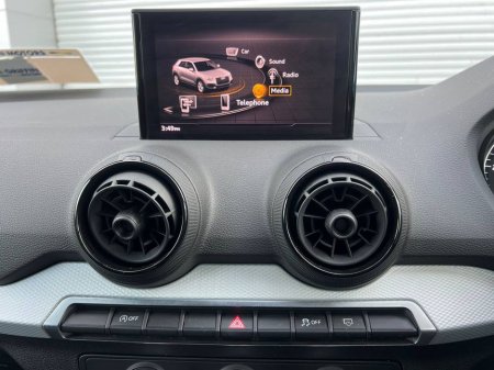 2017 Audi Q2 - thumbnail 7