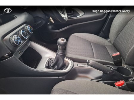 2023 Toyota Yaris 1.0 Luna Manual €21,950 thumbnail