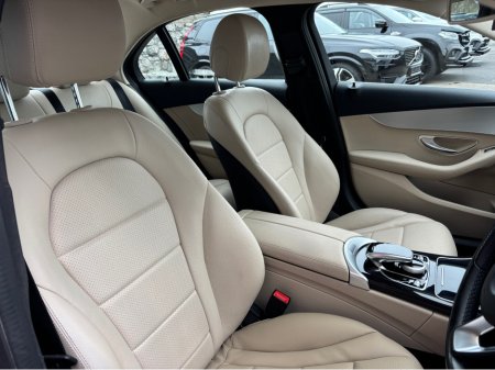 2017 Mercedes-Benz C Class 180 AVANTGARDE AUTO 4DR €16,900 thumbnail