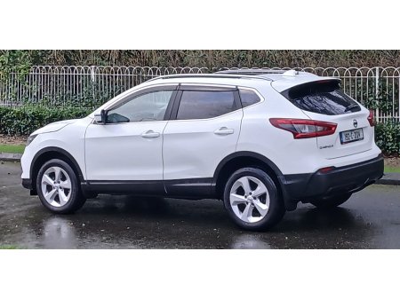 2019 Nissan Qashqai 1.5 DSL SV 5dr €15,450 thumbnail