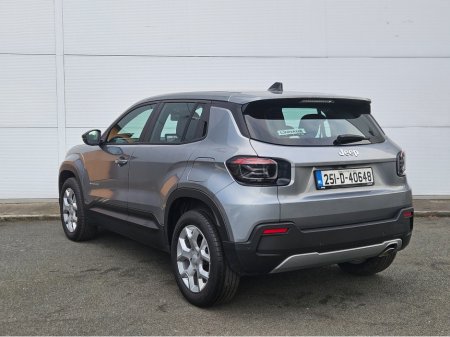 2025 Jeep Avenger - thumbnail 10