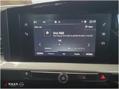 2023 Opel Mokka GS-1.2 100PS-6SP 4DR thumbnail