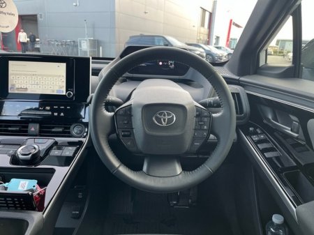 2024 Toyota bZ4X - thumbnail 10