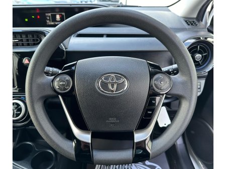 2019 Toyota Aqua 1.5 HYBRID 73 BHP €10,900 thumbnail