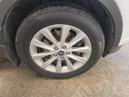 2016 Ford Kuga 2.0TDCI 120PS Titanium €10,950 thumbnail