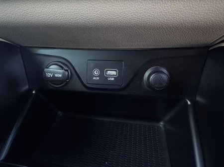 2017 Hyundai Tucson 1.7 EXECUTIVE 5DR €14,999 thumbnail