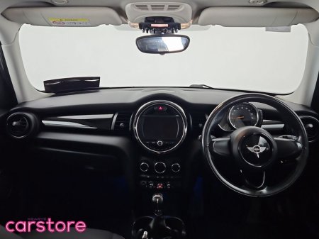 2015 MINI Hatch ONE 1.2 5 DR €11,880 thumbnail