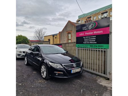 2009 Volkswagen Passat - thumbnail 1