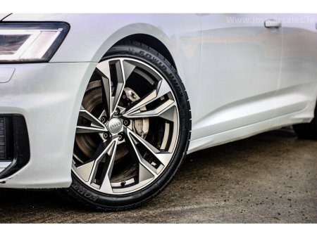 2022 Audi A6 40TDI 204HP S tronic S Line €42,995
