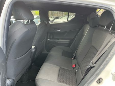 2020 Toyota C-HR - thumbnail 7