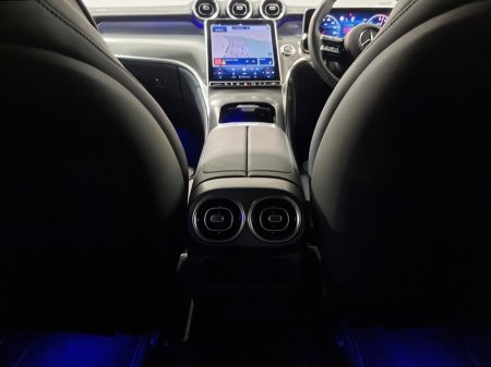 2025 Mercedes-Benz GLC Class - thumbnail 23