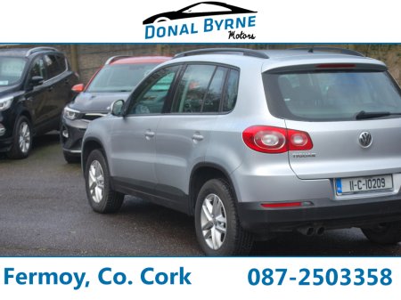 2011 Volkswagen Tiguan TREND & FUN 2.0 TDI MANUAL 6SPEED FWD 110HP 4DR €8,950 thumbnail