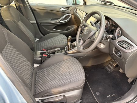 2018 Opel Astra SC 1.6 CDTI 110PS 5DR €10,950 thumbnail