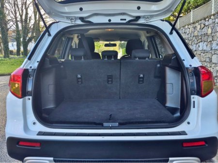 2016 Suzuki Vitara - thumbnail 12