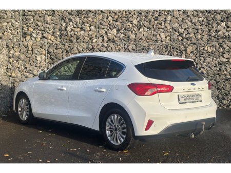 2019 Ford Focus TITANIUM TDCI €13,261 thumbnail