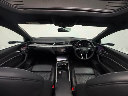 2022 Audi e-tron 55 VORSPRUNG QUATTRO €49,990 thumbnail